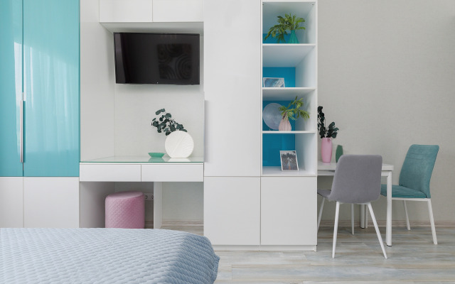 CHetyrekhmestnye Uluchshennye Studio Apartments