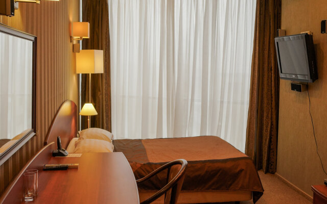 Parus Hotel