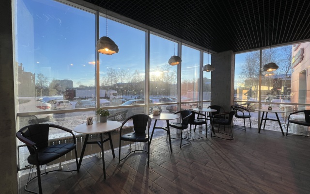 Dvukhkomnatnye Na Komsomolskoy Apartments
