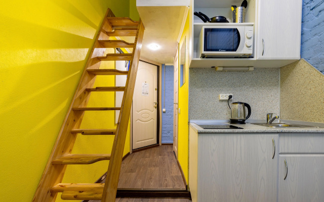 Gosti Lyubyat Na Pushkinskoy Flat