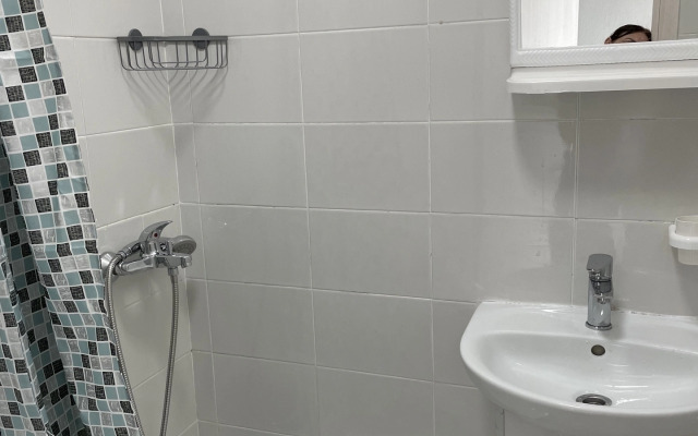 Na Ulitse Lyotchika Ulyyanina 3A Flat