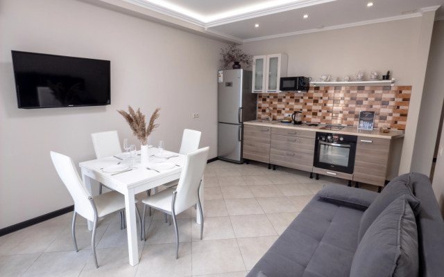 Ajax Na Tsvetochnoy Apartments