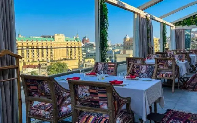 Отель Shirvanshah