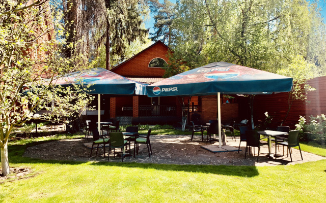 Pomestye Guest House