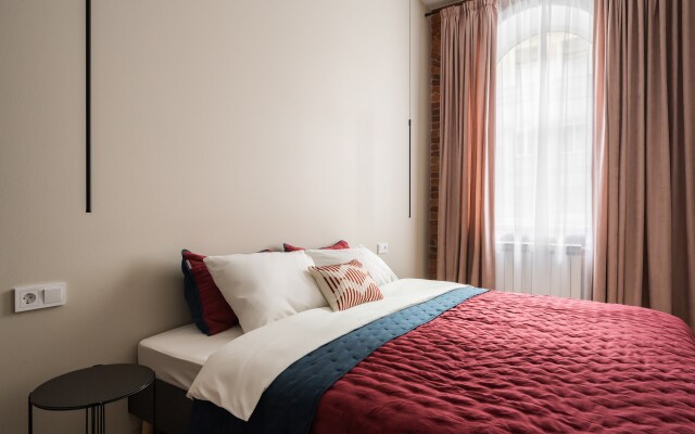 Квартира Трехкомнатная на Канале Грибоедова