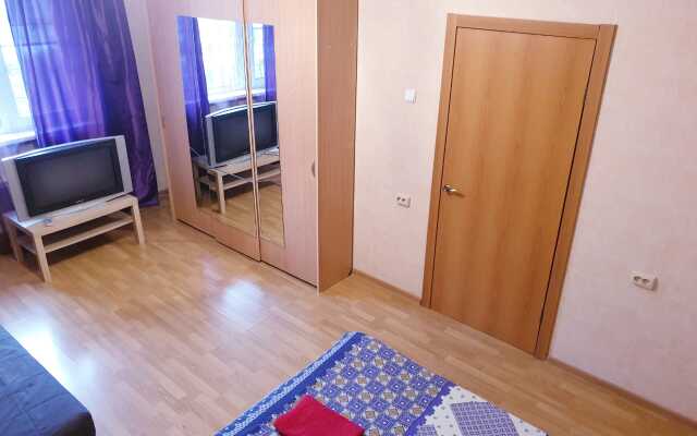 Апартаменты На Островитянова