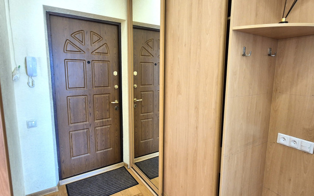 Bolshaya Svetlaya Na Kolpakova Flat