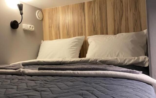 Shelter-Hotels Leninskiy