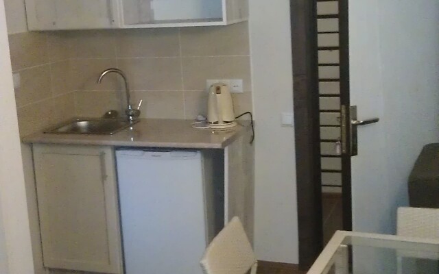 Private In Mgzavrebi Apartments