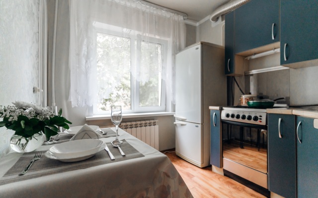 Апартаменты на Маршала Жукова 40