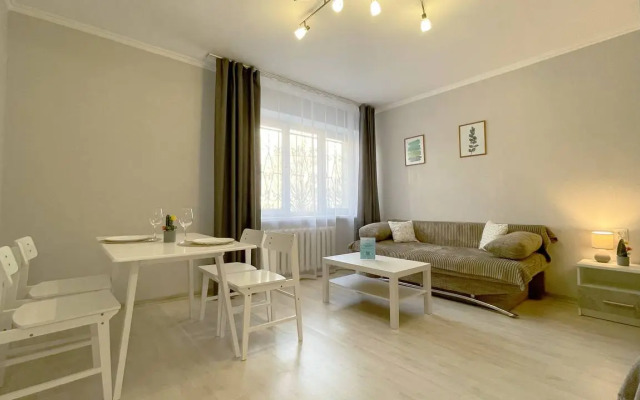 Uyutnaya V Pyati Minutakh Ot Verkhnego Ozera Flat