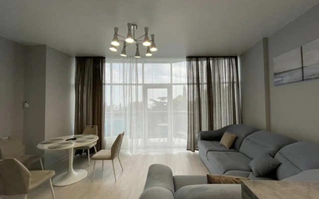 Na Ulitse K. Marksa 18a Apartments