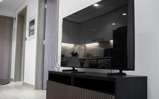 Апартаменты Welcome Home in Azizi Riviera 39