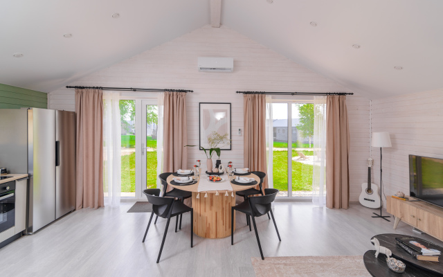 Simple Life Home 180 Private House