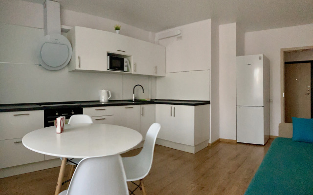 Sea View. S Kuhnej V Komplekse "Svetlyij Mir Vnutri". Sestroretsk Apartments