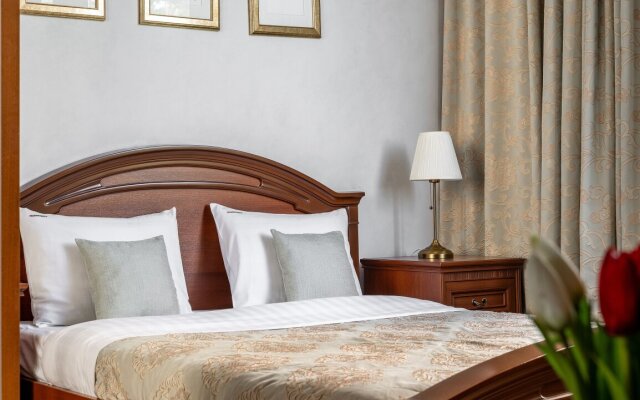 Апартаменты Red Apartments Дельфин Афалина