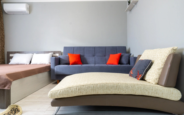 Квартира ЖК Губернский | 2х комнатная с диваном на кухне