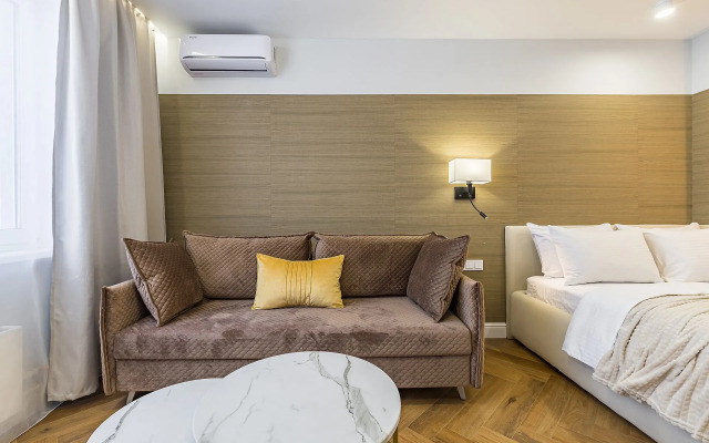 Апартаменты с Панорамным Видом на Волгу на Волжской набережной 26 Сова-Дом