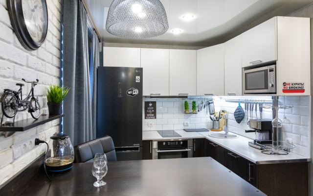 Апартаменты на Ленина 10 Центр