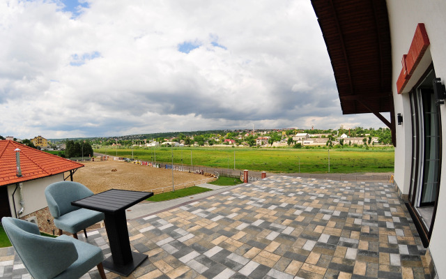 Kazak Club Hotel