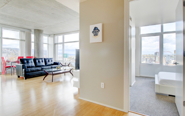 Furnished in Pearl District Apartments