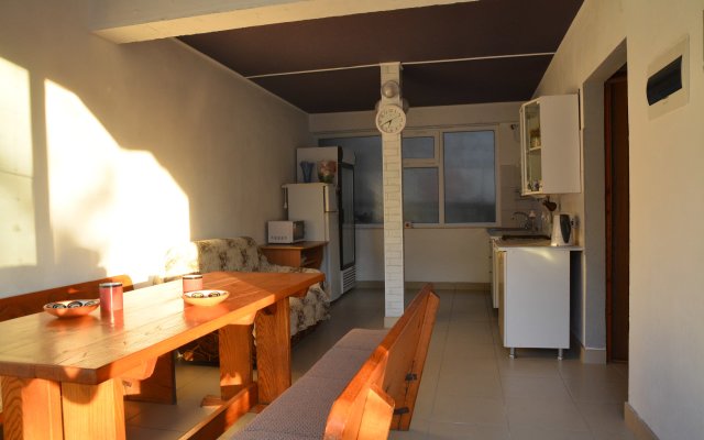 Zodiak Guest House