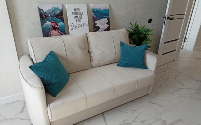 Премиальные видовые апартаменты на 19 этаже на ул.Зеленая, 25