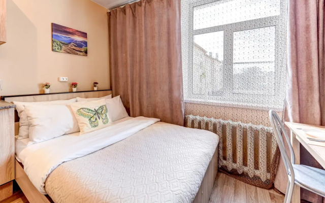 Апартаменты 3 рядом с метро Елизаровская (ОО3)