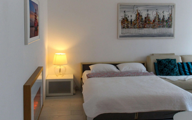 Апартаменты Scarlet Sails