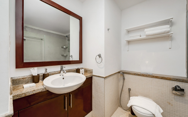 Welcome Home In South Ridge 5 Apartments