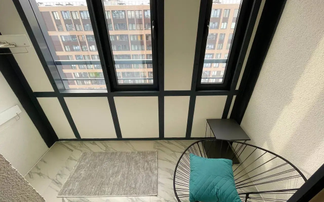 Ryadom S Parkom I Ska Arenoy Flat