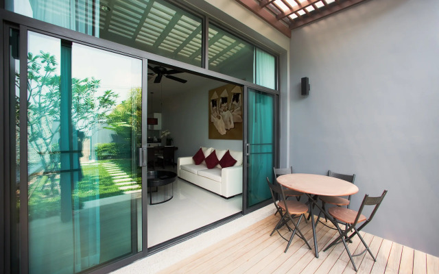 Miriama 2 Bedroom Near Naiharn Beach Villa