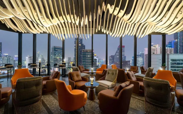 Mercure Bangkok Surawong