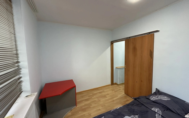 Trekhkomnatnaya Nedaleko Ot Vokzala Flat