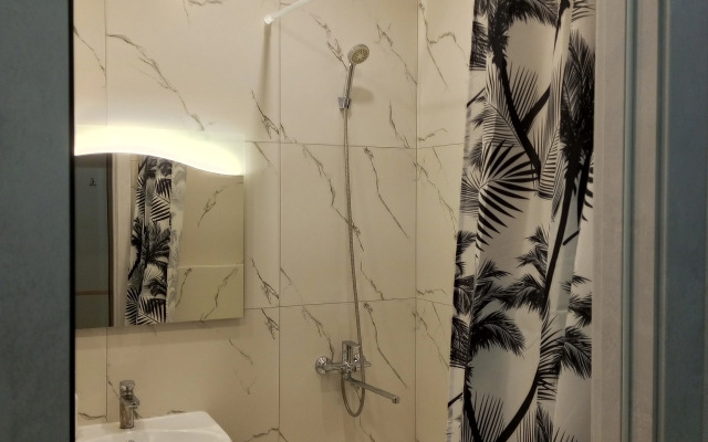 Uyutnaya Studiya Na Naberezhnoy Flat
