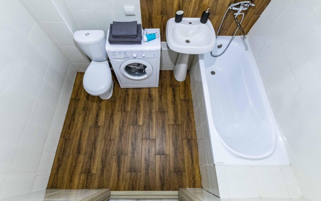 Квартира Двухкомнатная квартира ДК Урал