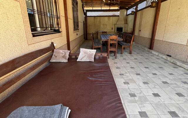 Частный дом Дом на берегу моря