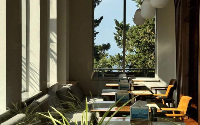 Garden Resort Hotel