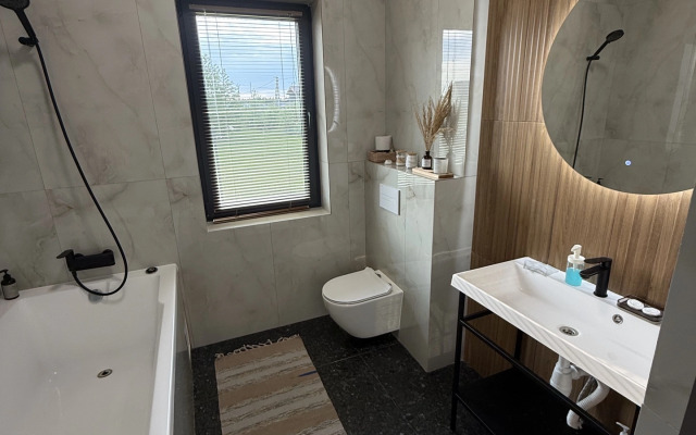 Частный Дом Семейный в Матросово