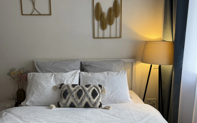 Апартаменты Уютная студия на Рижской