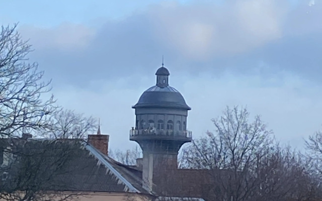 V Tsentre Na Ul. Tkachenko 1/75 Flat