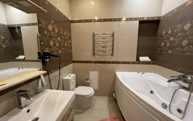 Avtor Hotel
