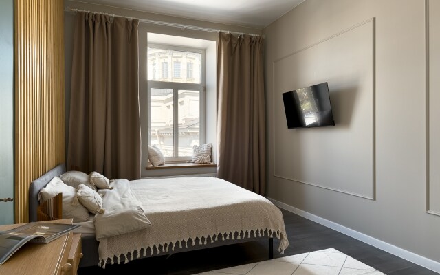 Апартаменты Напротив Казанского Собора