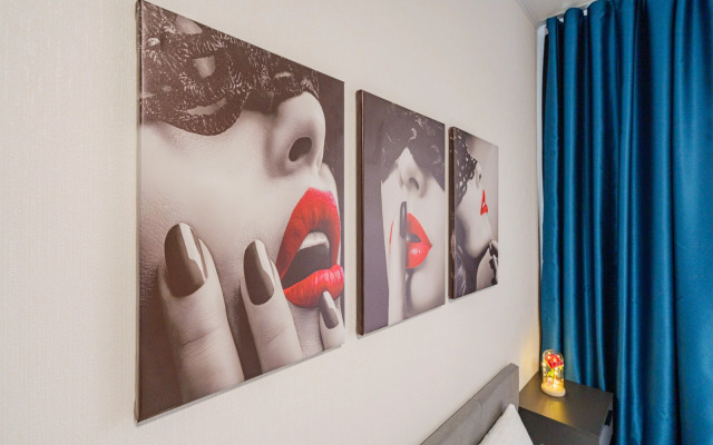 Квартира Стильная Новая Студия у Торгового Центра