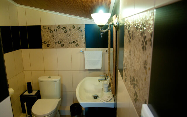 New Astoria Hotel