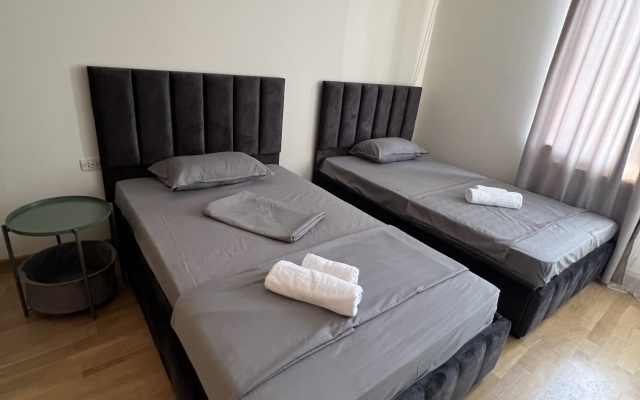 Velvet Vouge Hostel