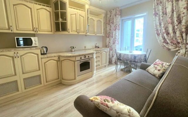 Lazurny Provans Flat