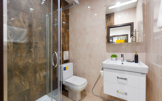 Raidas na Oranzhereynoy 21-1 Flat