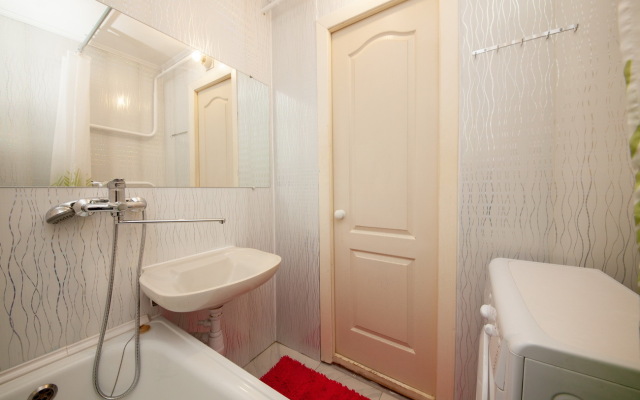 Квартира однокомнатная на Алексеева 111