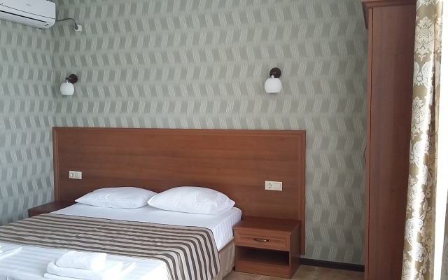 Feniks Mini Hotel